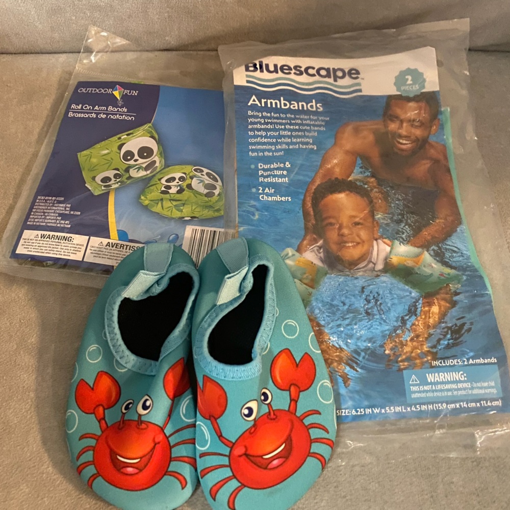 Bluescape Armbands and Kids Water Shoes